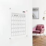 PIZARRA 60X90 MODELO CARO, MES + LOGO